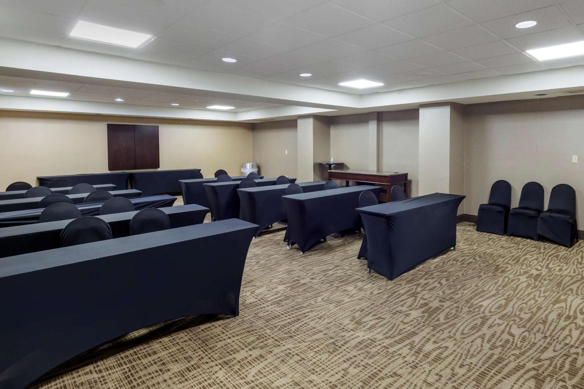 Comfort Inn University Durham - Chapel Hill Eksteriør bilde